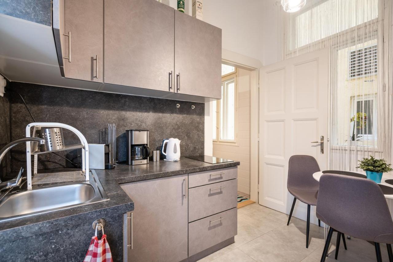 The White House Apartment ブダペスト エクステリア 写真